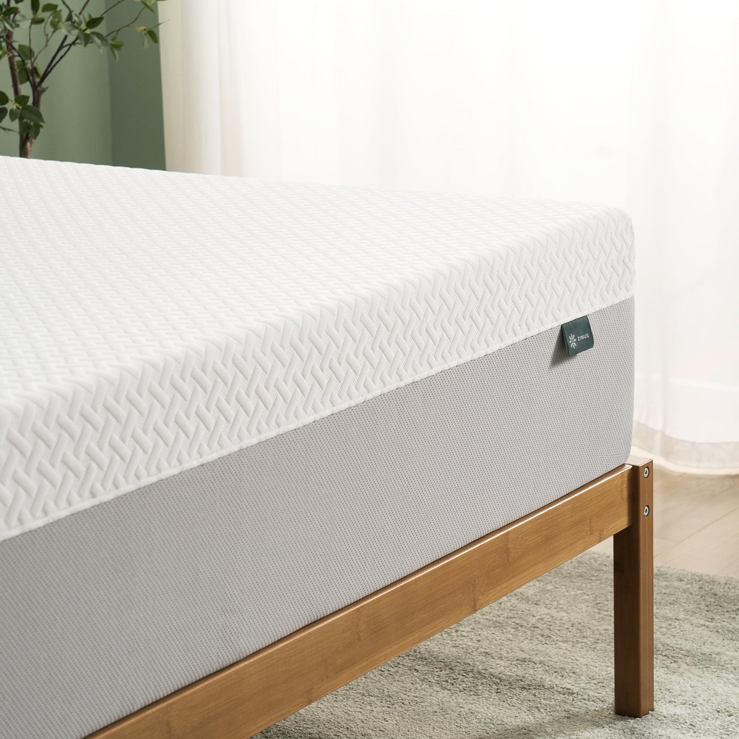 10-Inch Cool Gel Memory Foam and Innerspring Hybrid Mattress in a Box, Full Size
