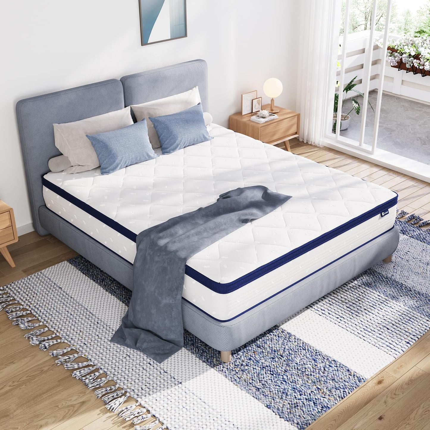 Queen Mattress, 12 Inch Hybrid Bed in a Box with Comfort Foam & Pocket Coils, Pressure Relief & Motion Isolation