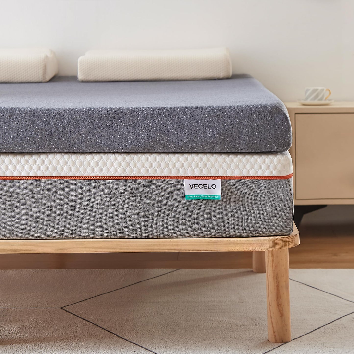 Queen Mattress Topper, 4 Inch Gel Infused Memory Foam Pad with Washable Cover, Cooling Comfort & Pressure Relief